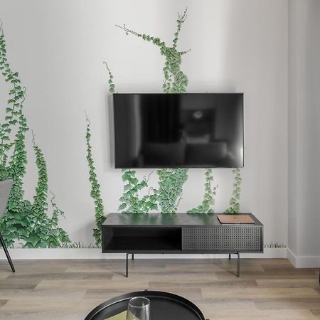 Urban Jungle Apartments By Reside Baltic Vilna Exterior foto